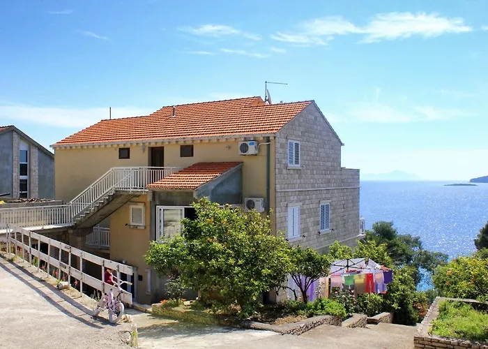 4440f Apartment Lumbarda