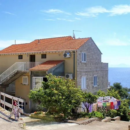 4440f Appartement Lumbarda